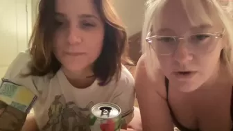 double_trouble420 chaturbate 20-september-2022 Latest Porn