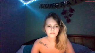 linnay18 chaturbate 12-February-2023 play show